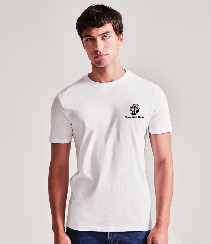 AM10-WHI-MODEL-1-copy.jpg